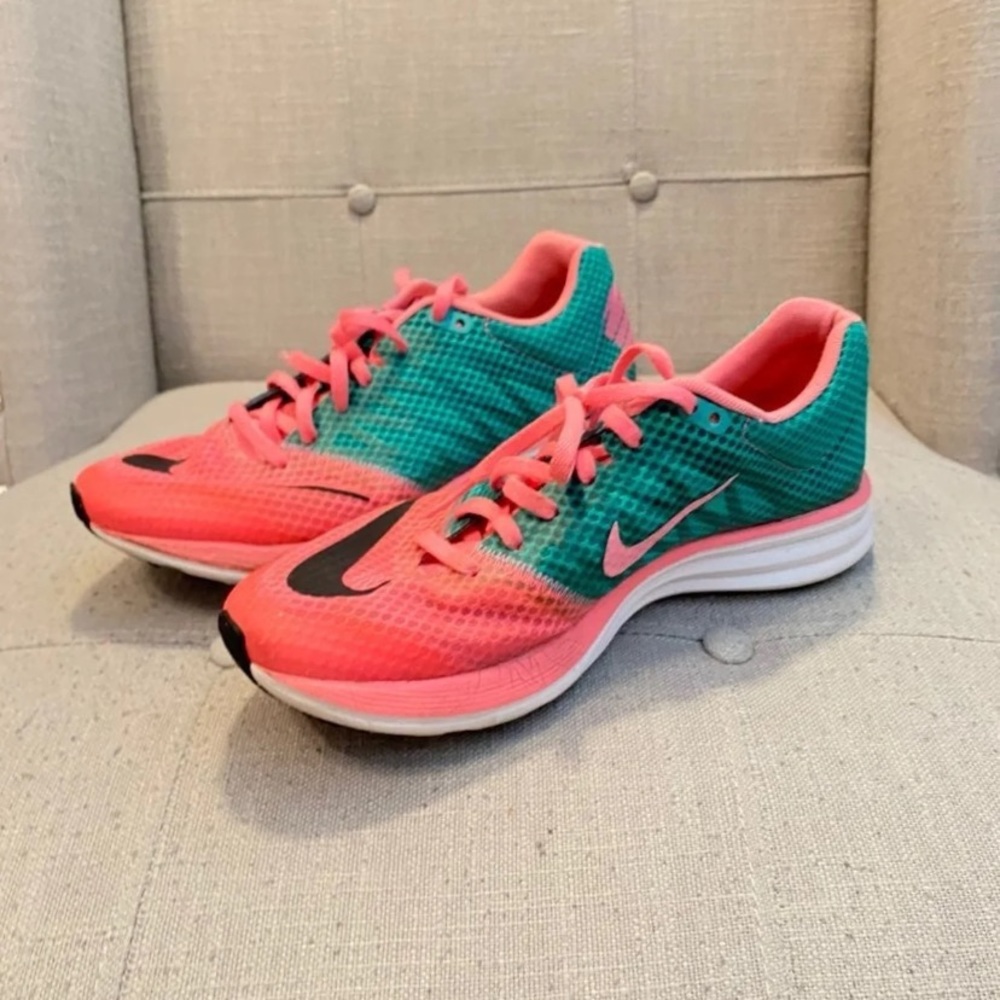 7.5 Nike’s women